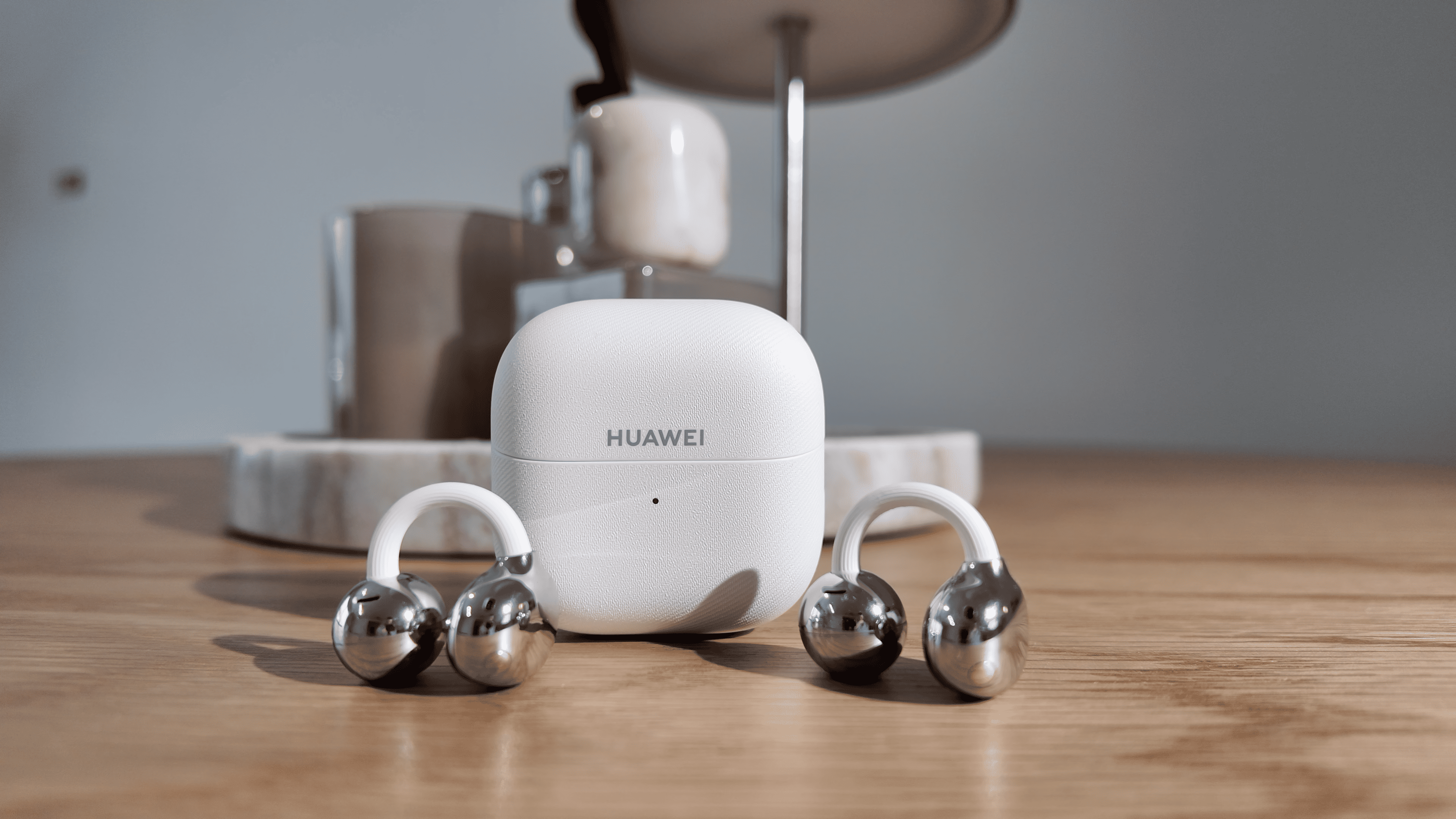 Recenzja Huawei FreeClip 2. Najdziwniejsze i najładniejsze słuchawki, jakie zobaczysz? 