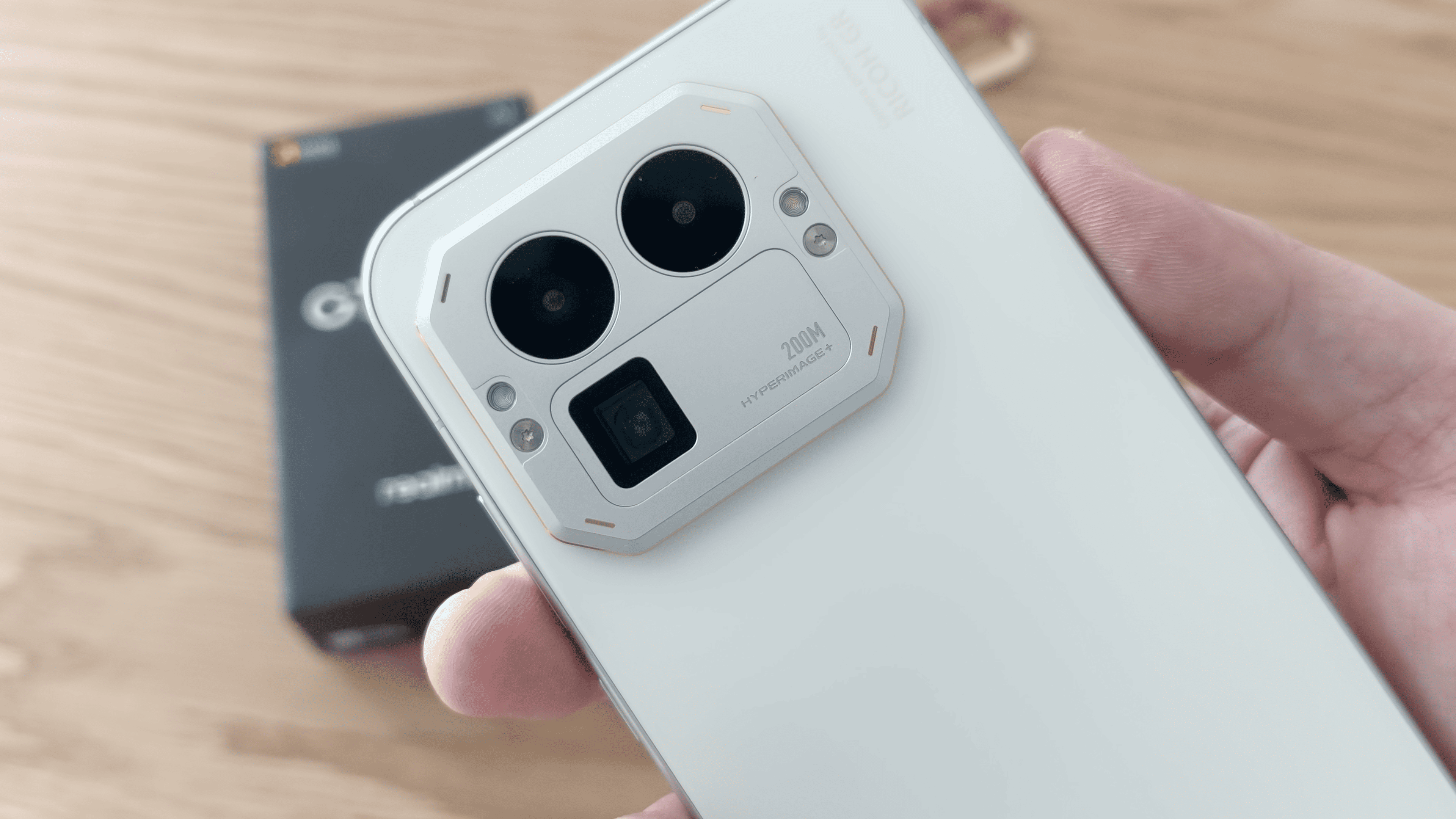 Aparat Realme GT8 pro