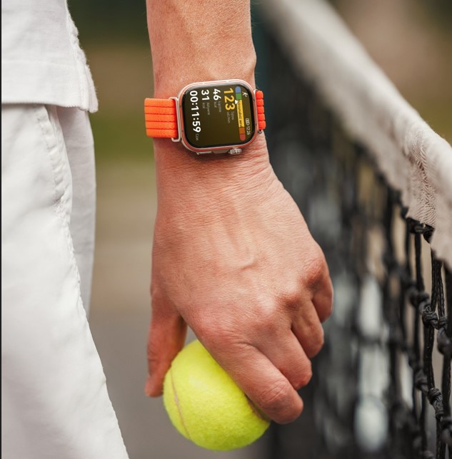 Jakie funkcje sportowe ma Huawei Watch Fit 5 Pro i jak działa aplikacja do tenisa?