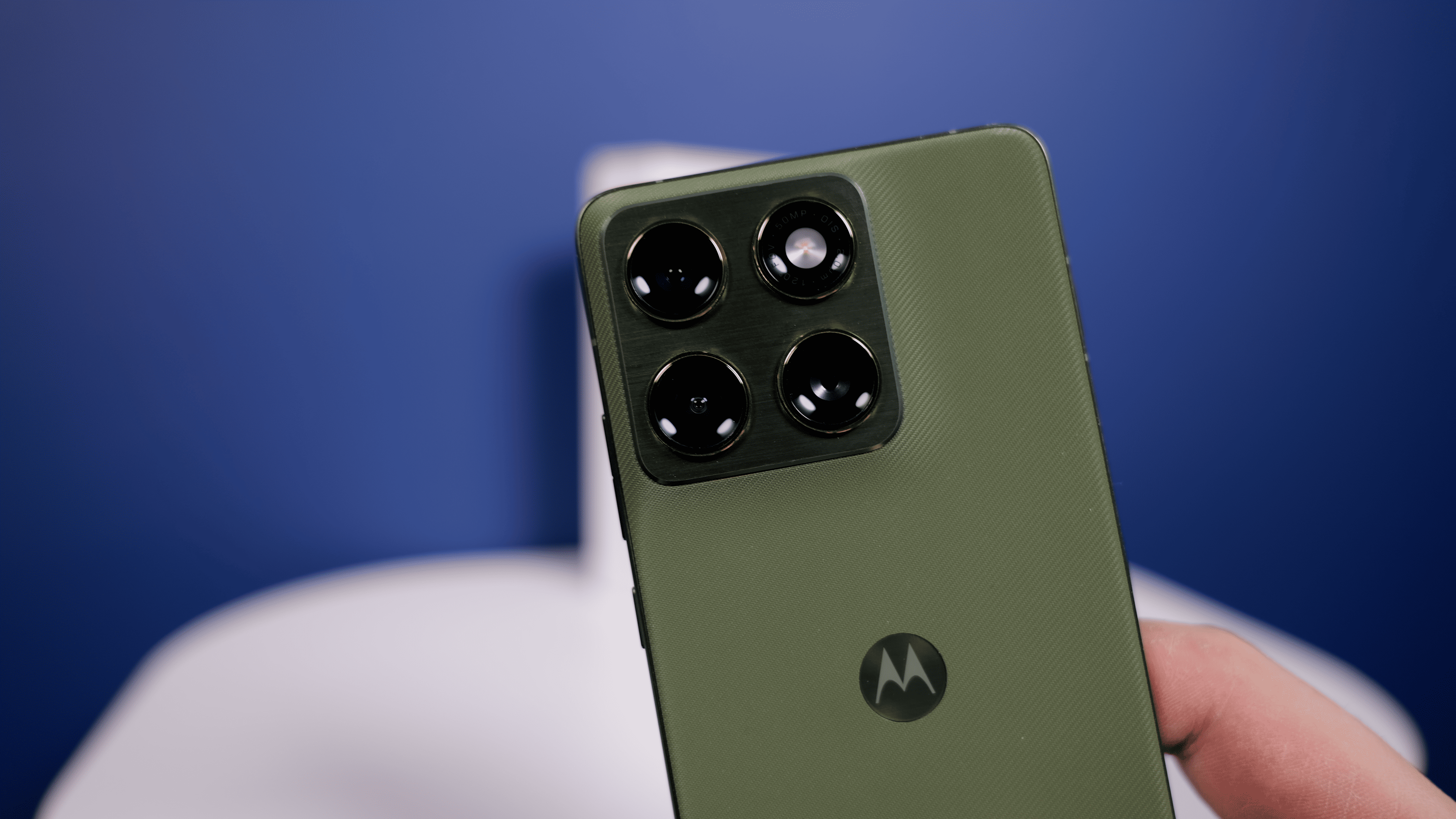 Motorola Edge 70 - tył smartfona