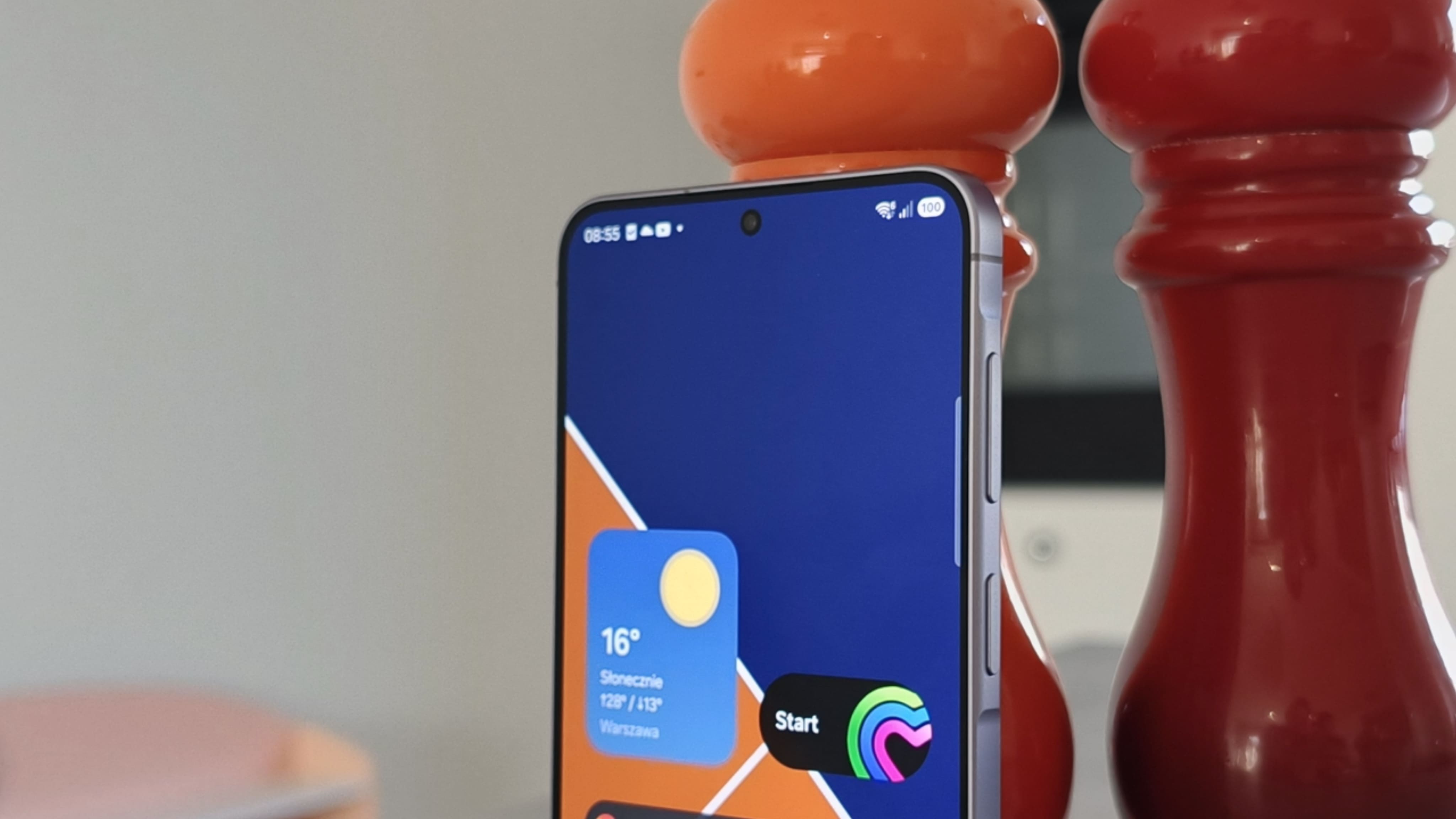 Samsung Galaxy A57 - wyświetlacz i notch